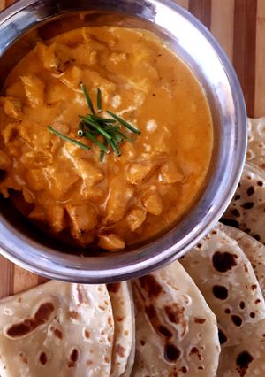 A picture of Smoked Butter Chicken.