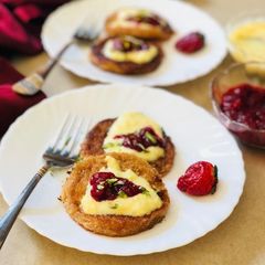A picture of Shahi tukda French toast.