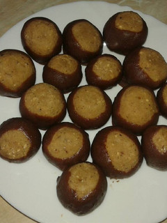 Gesztenye golyó ;-) recept fotója