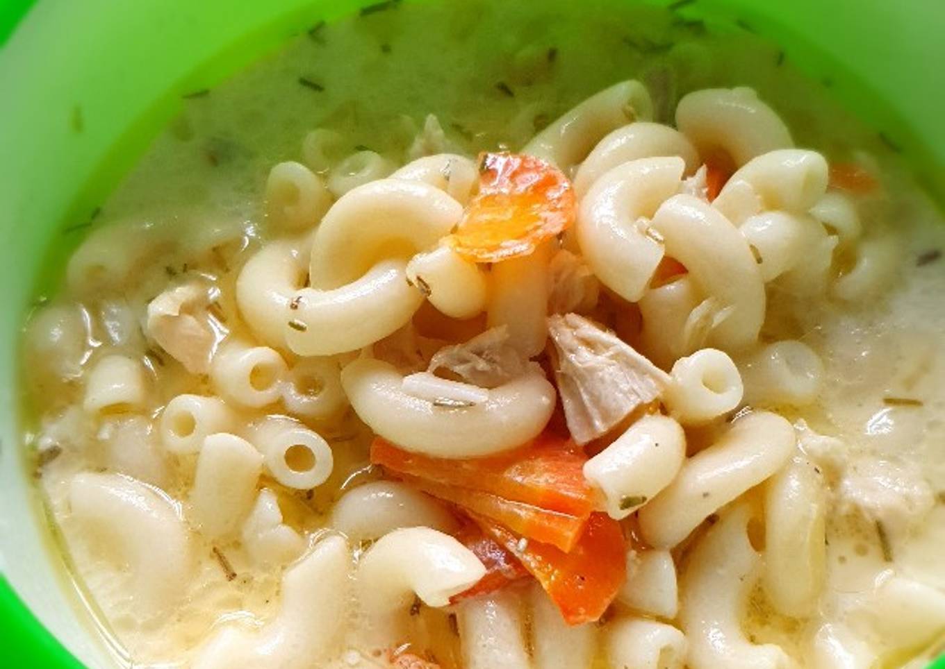 Sop Makaroni Ayam