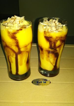 A picture of Mango mastani.