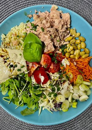 Tökmag olajos poke bowl recept fotója
