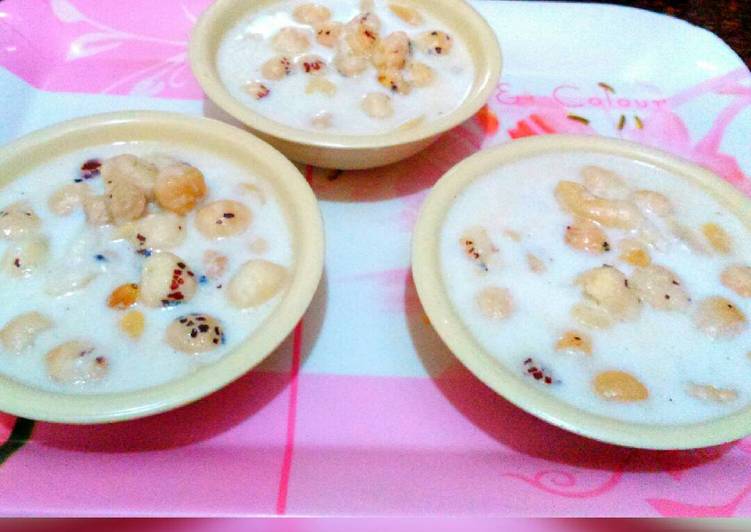 Phool Makhana kheer Phool Makhana kheer