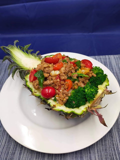 泰式打拋豬蓋飯 的食譜成品照片
