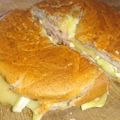 A picture of Cheese & Bacon Toasted Bagel.