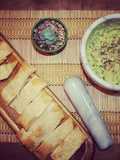 Tablitas de queso con dip de palta