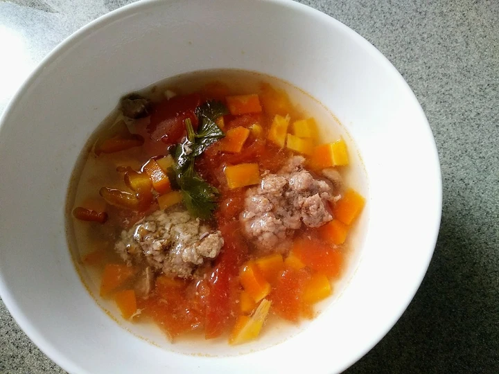Cara Gampang Membuat Resep Sup Kaldu Daging Sapi Wortel Tomat Menu Anak Balita simple mudah yang Menggugah Selera