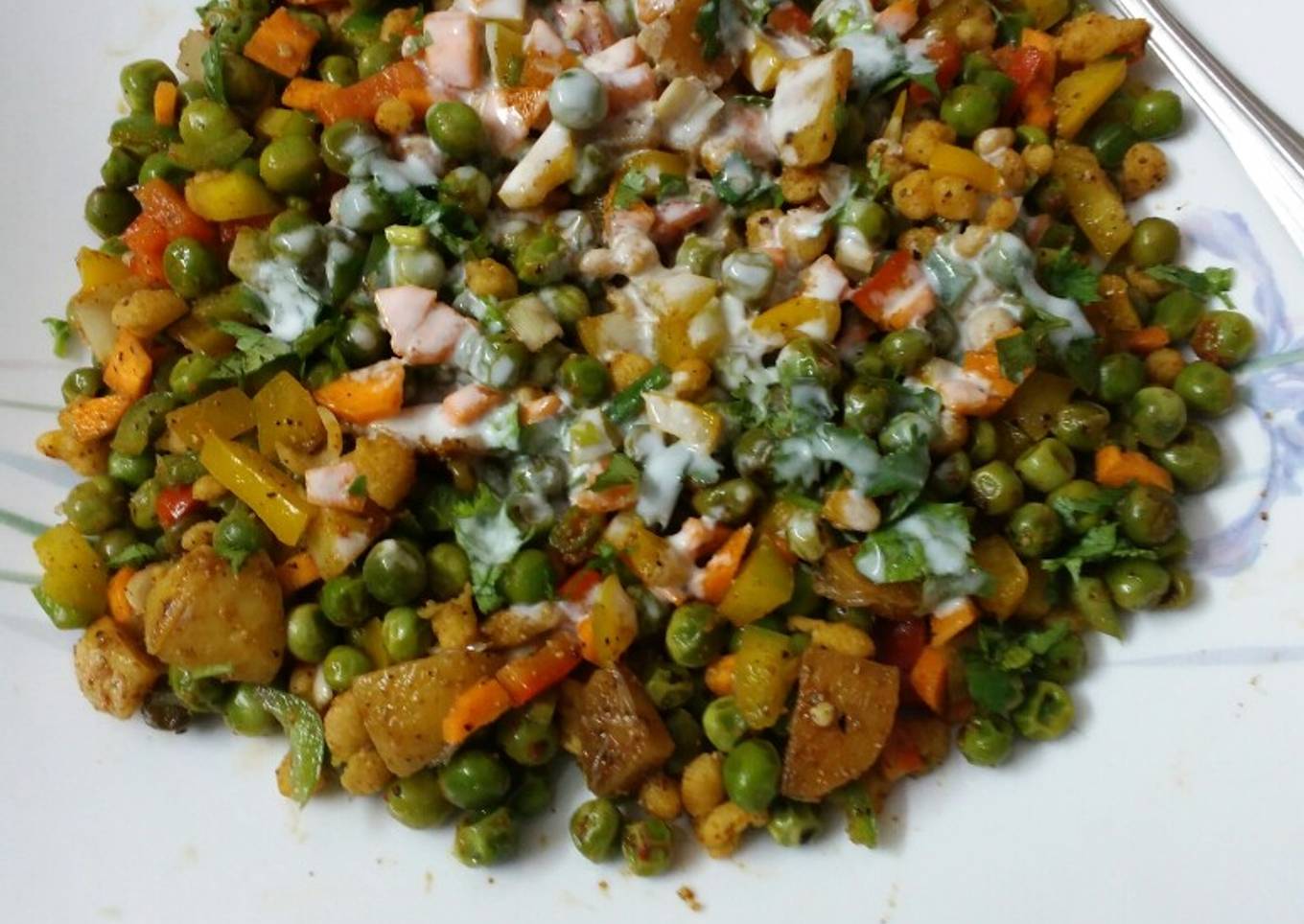 Green peas spicy chaat