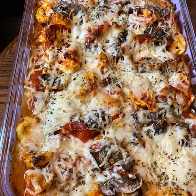 BAKED pizza TORTELLINI Recipe by 🌈NinjaMommaKitchen🌈 - Cookpad