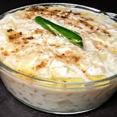 A picture of Papaya raita.