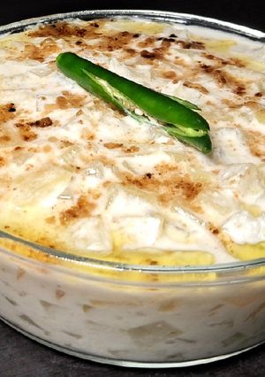 A picture of Papaya raita.