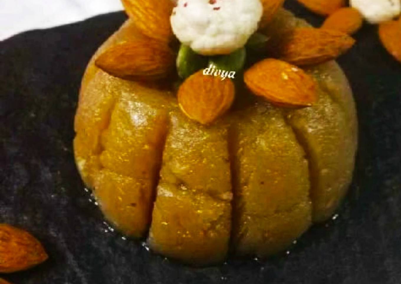 Badam Pholmakhani halwa