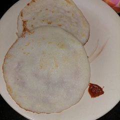 A picture of Rava dosa.