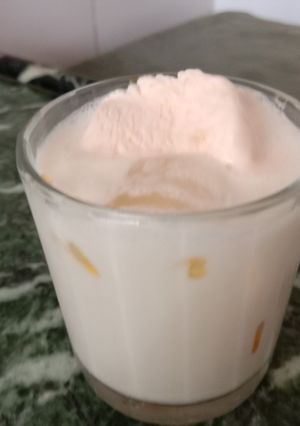 બટરસ્કોચ શેક (Butterscotch Shake Recipe In Gujarati) રેસીપી મુખ્ય ફોટો