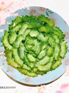 涼拌青苦瓜 的食譜成品照片