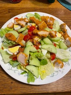 A picture of Cobb salad.