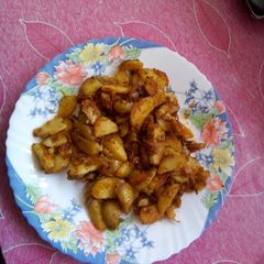 A picture of Sauteed paprika potatoes.