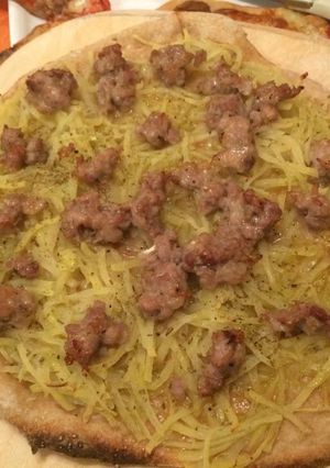 Una foto de Masa de pizza ligera y saludable...la verdadera italiana!!!!