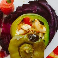 A picture of Stuffed_chiken_capsicum.