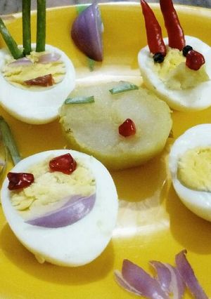 A picture of Boiled egg teddies.