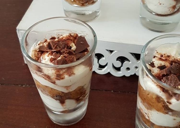 Tiramisú fácil