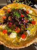Erbsen-Tarte mit Ziegenkäse