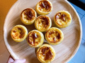 รูปของ Egg tarts... ทาร์ตไข่ Air Fryer