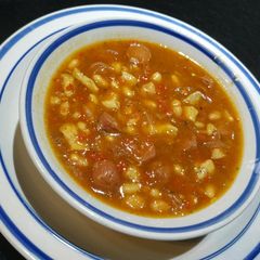 A picture of Baked beans sauce.