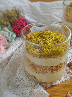 صورة لوصفة اكواب الكنافة(العثملية) بالقشطة