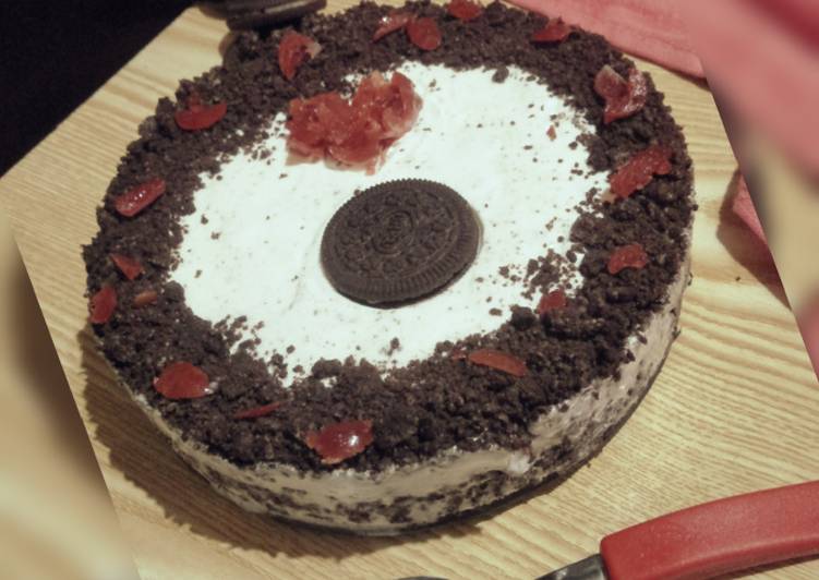 Recipe of Speedy Oreo Icecream Cake