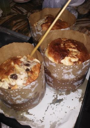 Una foto de Pan dulce con chocolate y nueces