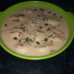 A picture of Rasmalai.