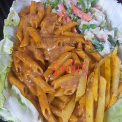 A picture of Veg Pasta Sizzer.