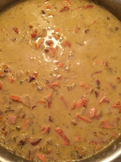 A picture of Smoked Salmon Chowder.