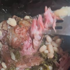 A picture of Slow cooked greens n beans 🫘.