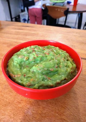 Una foto de Guacamole sin cilantro