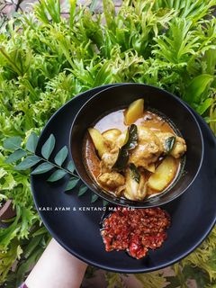 Foto resep Kari ayam kentang