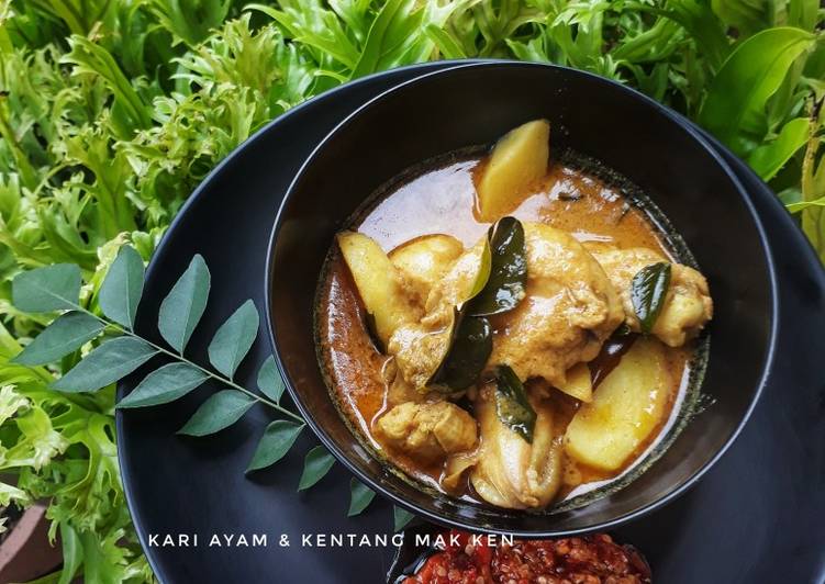 Kari ayam kentang