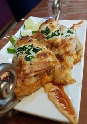 عکسی از دستور سینه مرغ پنیری