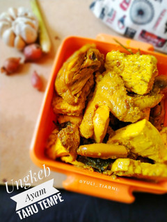 Foto resep Ungkep Ayam Tahu Tempe
