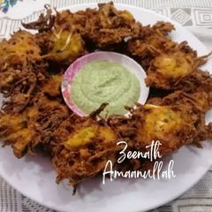 Onion and Kasuri Methi Pakoras A picture of Onion and Kasuri Methi Pakoras.