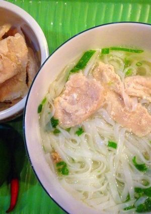 Hình của món Bánh đa thịt.