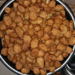 A picture of Chin Chin.
