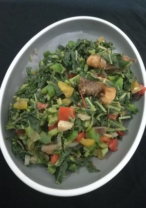 A picture of Steamed spinach.
