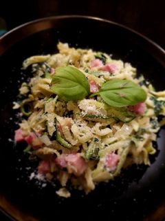 Une photo de "Carbonara" de Courgette à ma façon