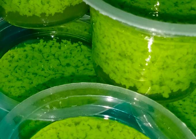 Ramadhan Sahur, Langkah Mudah untuk Membuat Puding rumput daun pandan yang Enak Banget Menggugah Selera