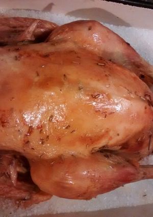 Sóban sült, zöldséggel töltött csirke🐔🥕🌱 recept fotója