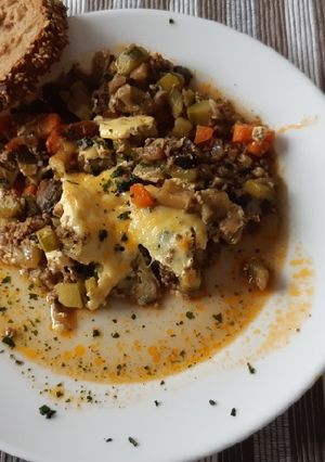 A picture of Moussaka Yasas.