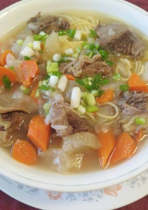 溜溜家口味的清燉牛肉麵 的食譜成品照片