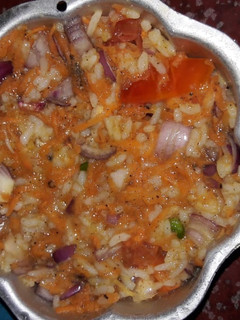 கேரட் எக் ரைஸ் கேக் (Carrot egg rice cake recipe in tamil) செய்முறை முக்கிய புகைப்படம்